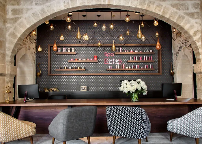 Hotel Boutique Des Remparts & 5*