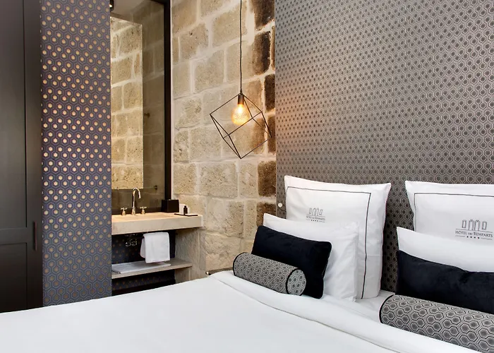 Hotel Boutique Des Remparts & 5*