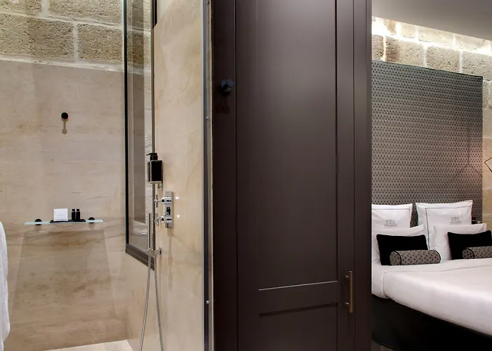 Boutique Des Remparts & Hotel Aigues-Mortes