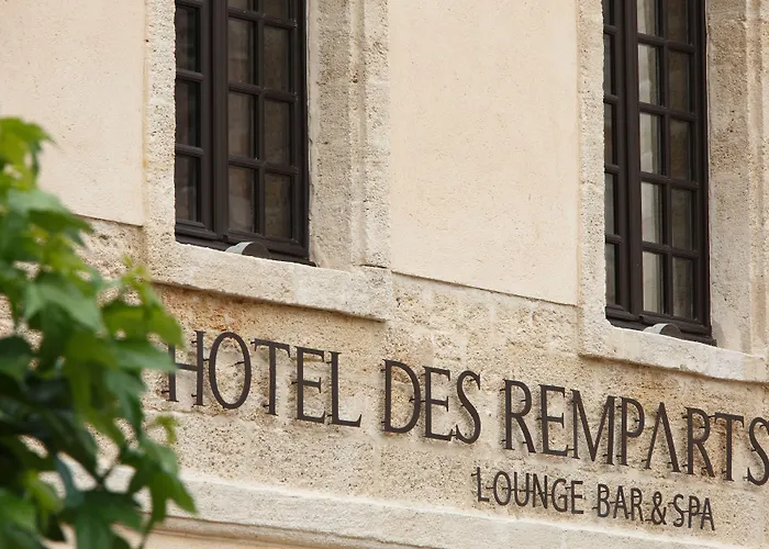 Boutique Des Remparts & Hotel 5*
