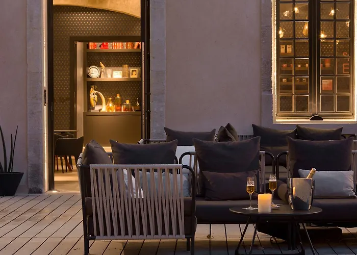 Hotel Boutique Des Remparts & 5*