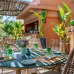 Boutique Des Remparts&spa Hotel 5*