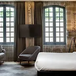 Boutique Des Remparts&spa 5*