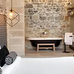 Boutique Des Remparts&spa 5* Aigues-Mortes