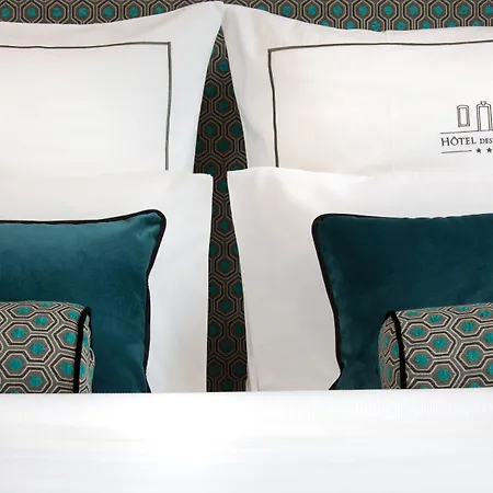 Boutique Des Remparts & Hotel