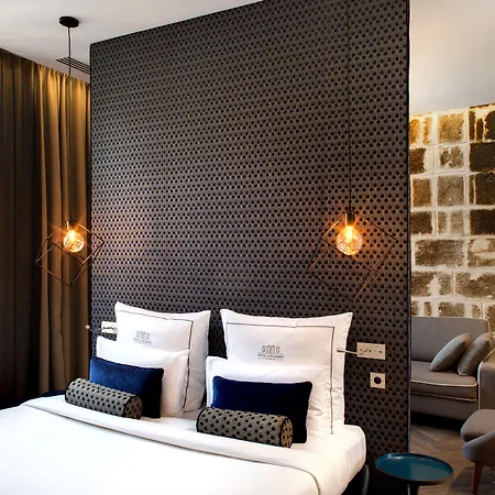 Boutique Des Remparts & 5*
