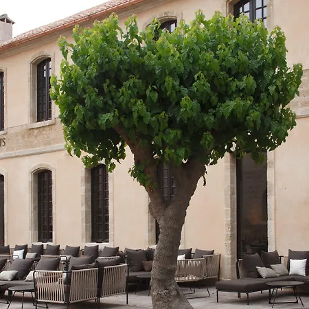 Hotel Boutique Des Remparts & Aigues-Mortes