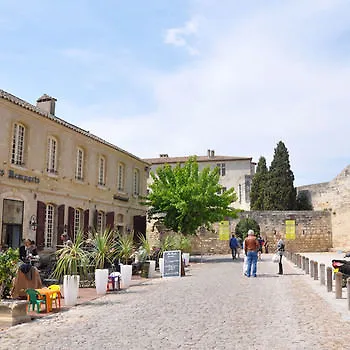 Boutique Des Remparts & 5*