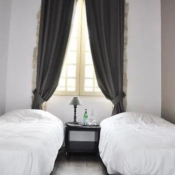 Отель Boutique Des Remparts & 5*