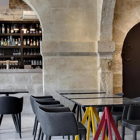 Boutique Des Remparts & Hotel Aigues-Mortes
