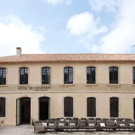 Hotel Boutique Des Remparts & Aigues-Mortes