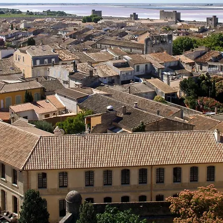 Boutique Des Remparts & 5* Aigues-Mortes