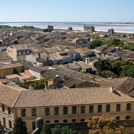 Boutique Des Remparts & 5*