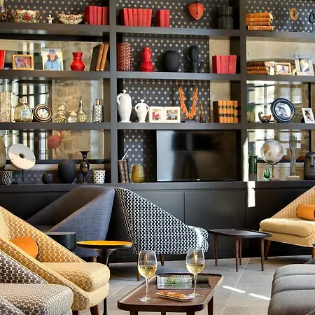 Boutique Des Remparts & 5* Aigues-Mortes