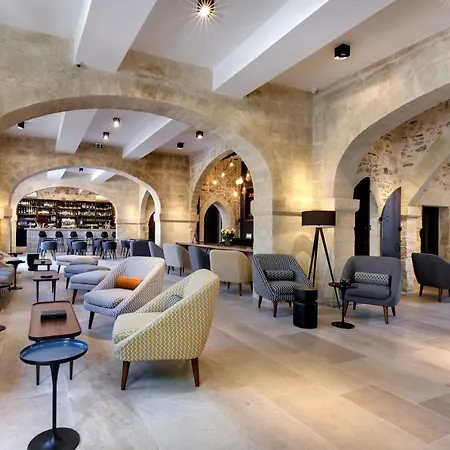 Boutique Des Remparts & Hotel