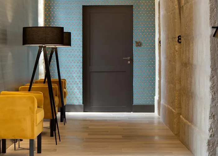 Hotel Boutique Des Remparts&spa Aigues-Mortes