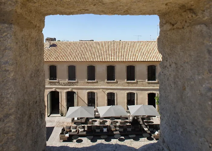Hotel Boutique Des Remparts&spa Aigues-Mortes